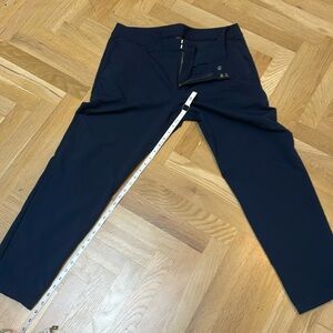 Lululemon golf pants like new
